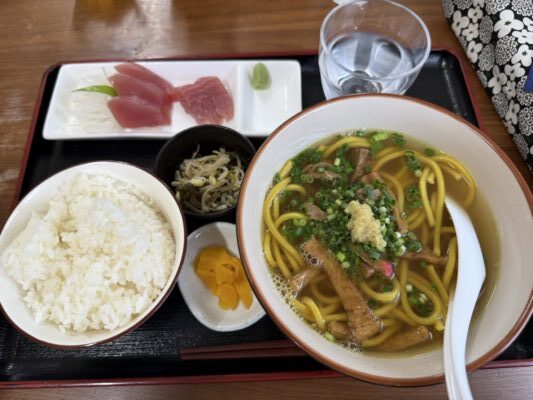 石垣島一食目
