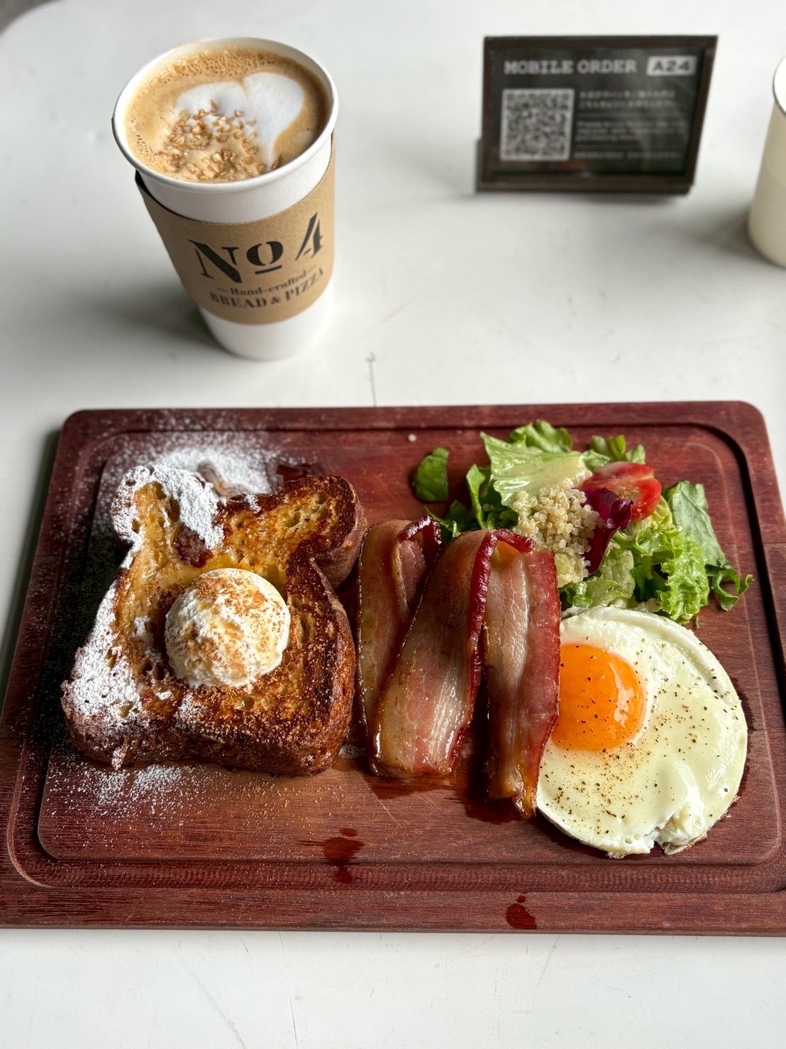 モーニングのお出かけ【春川】