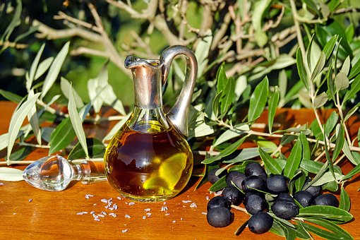 olive-oil-1596639__340